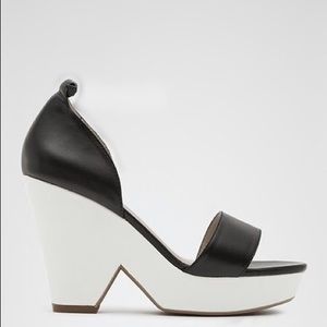 Reiss sz 41 US 10 Anna Black White Wedge Sandal